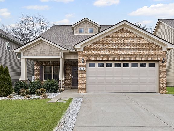 3rd image of 228 Eusa Cantrell Ln