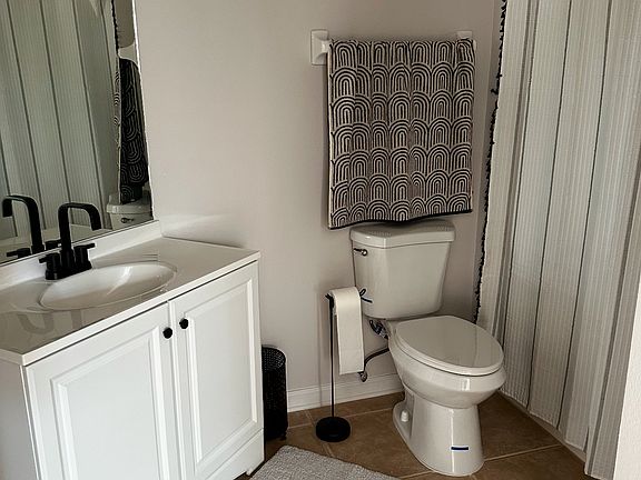 4th image of 7801 Point Meadows Dr Unit 1310