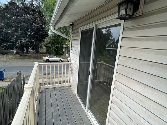 5th image of 1607 W York Ave #1