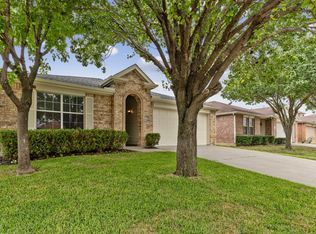 2716 Tar Heel Dr, Fort Worth, TX 76123