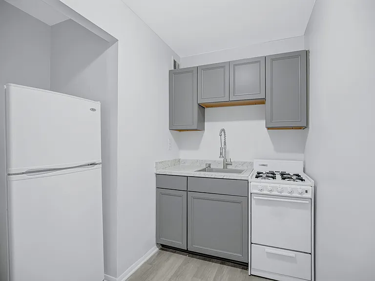 Glebe House Apartments — Photo 9