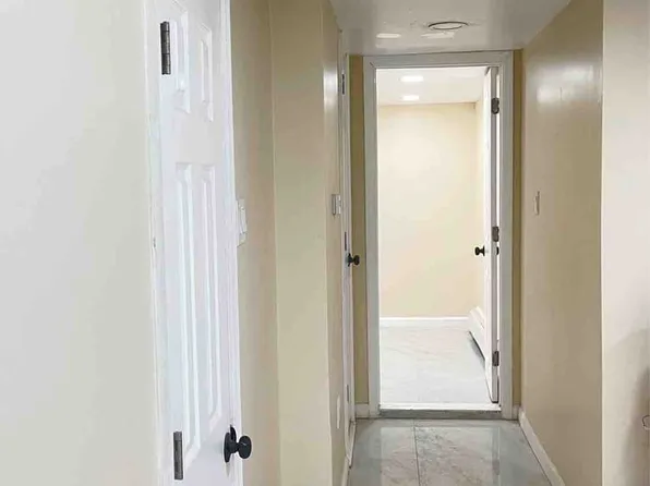 319 15th Street image 8 of 9