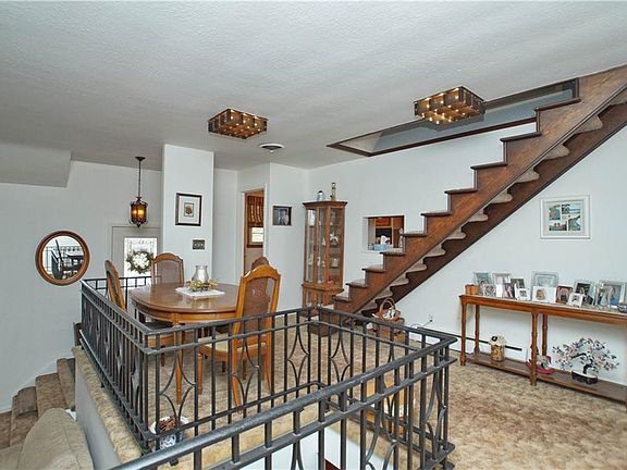 2nd image of 4821 Donald Ave