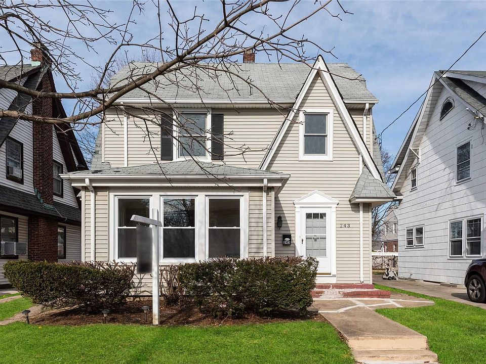 1st image of 243 Brown Ave