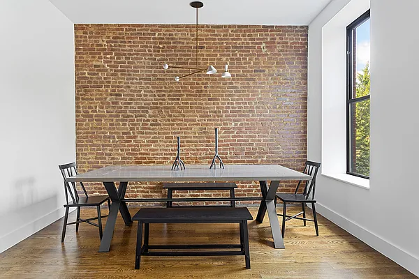 Sold by Compass | media 3