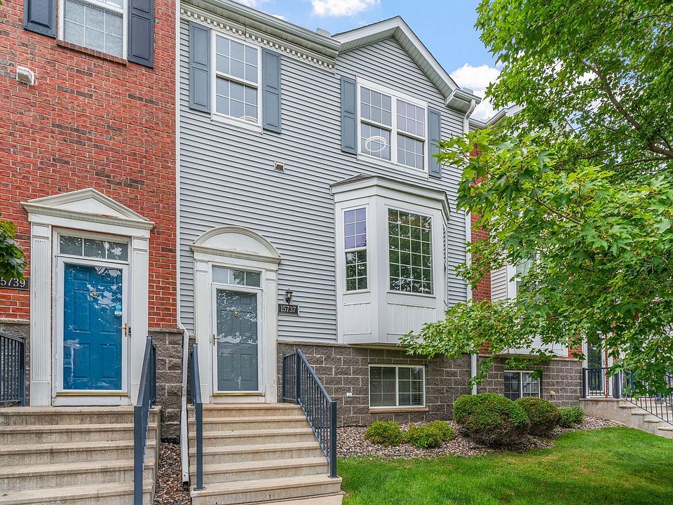 1st image of 15737 Foliage Ave