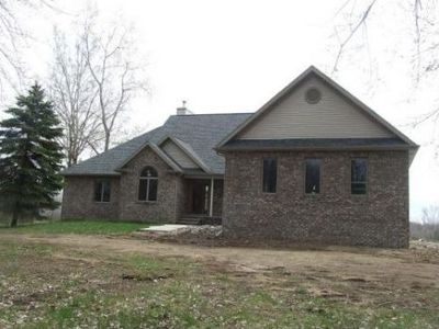 7390 N Winans Rd, Alma, MI, 48801