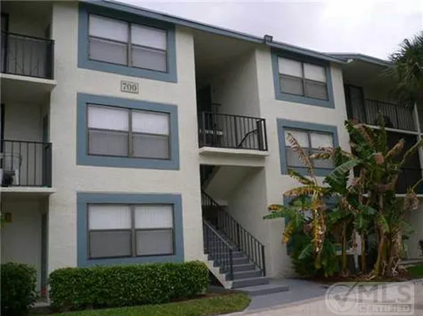 700 Executive Center Dr APT 21, West Palm Beach, FL 33401