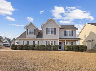 1203 Chimney Swift Dr, Fayetteville, NC 28306