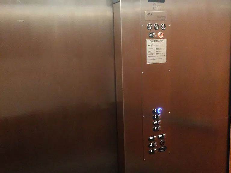 920 Marquette Ave #303 — Photo 43