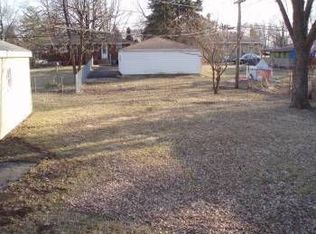 29 W 55th St, Westmont, IL