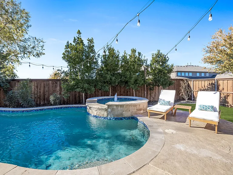 16270 Moonseed Rd — Photo 36