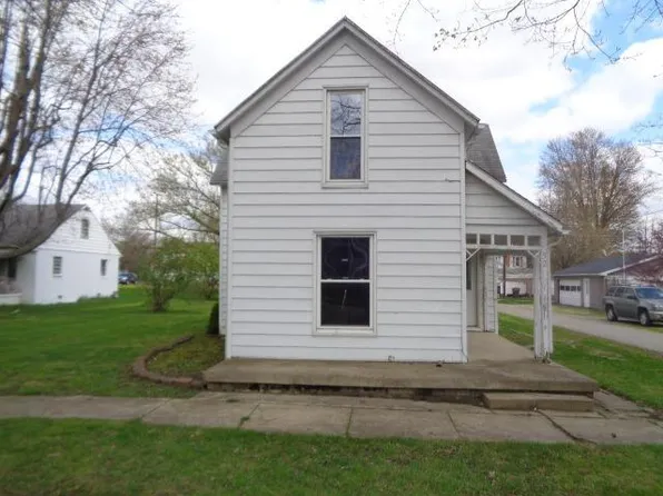 52 N Liberty St, Camden, OH 45311