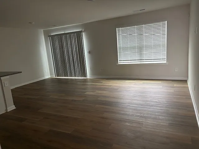 5127 Hyrule Dr — Photo 34