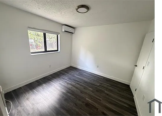 1801 SW 87th Ave #B — Photo 8