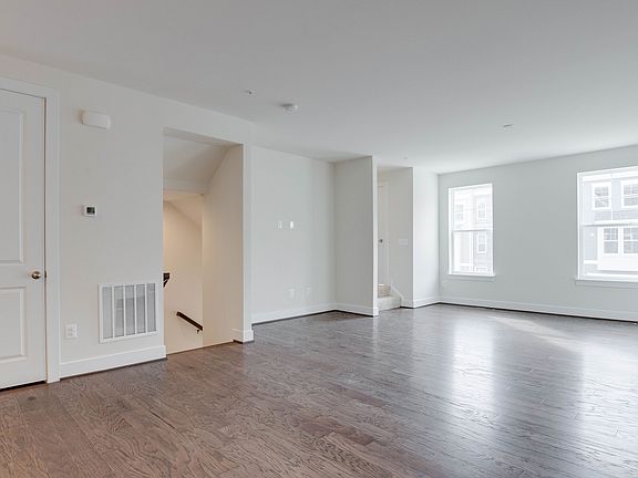Spacious great room