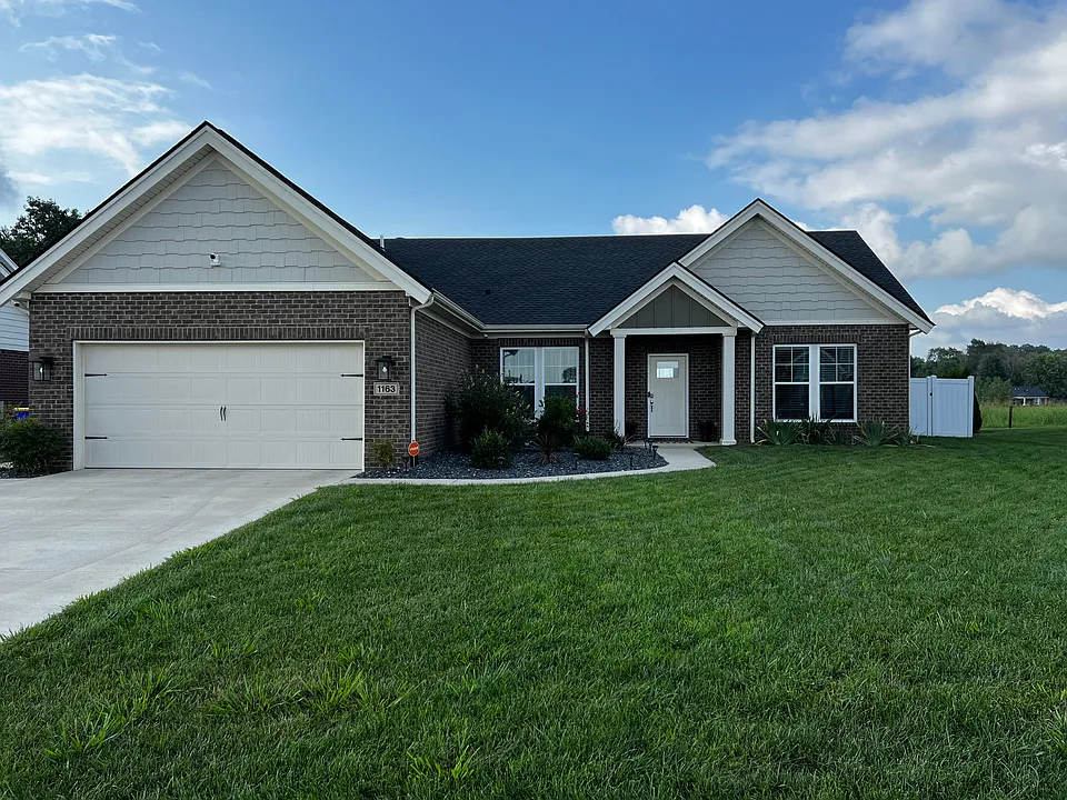 1163 Yorktown Ln