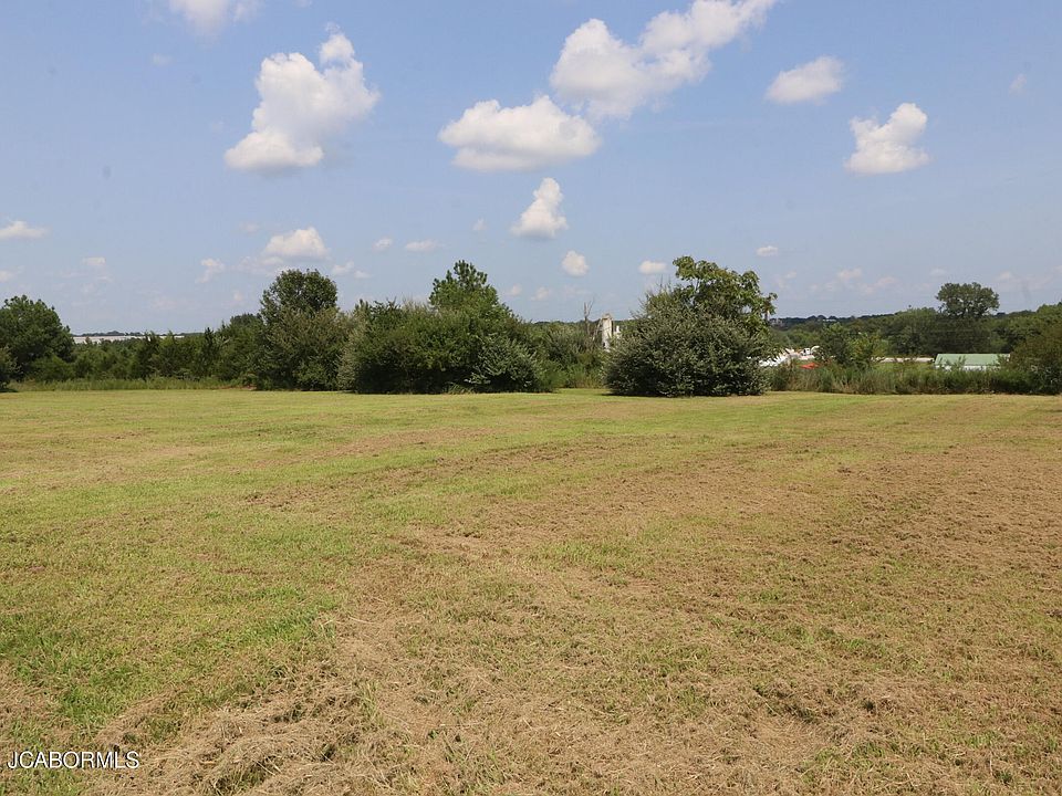 2nd image of Tbd Thatcher St