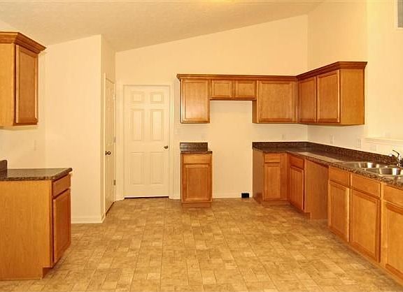 Alcott Kitchen