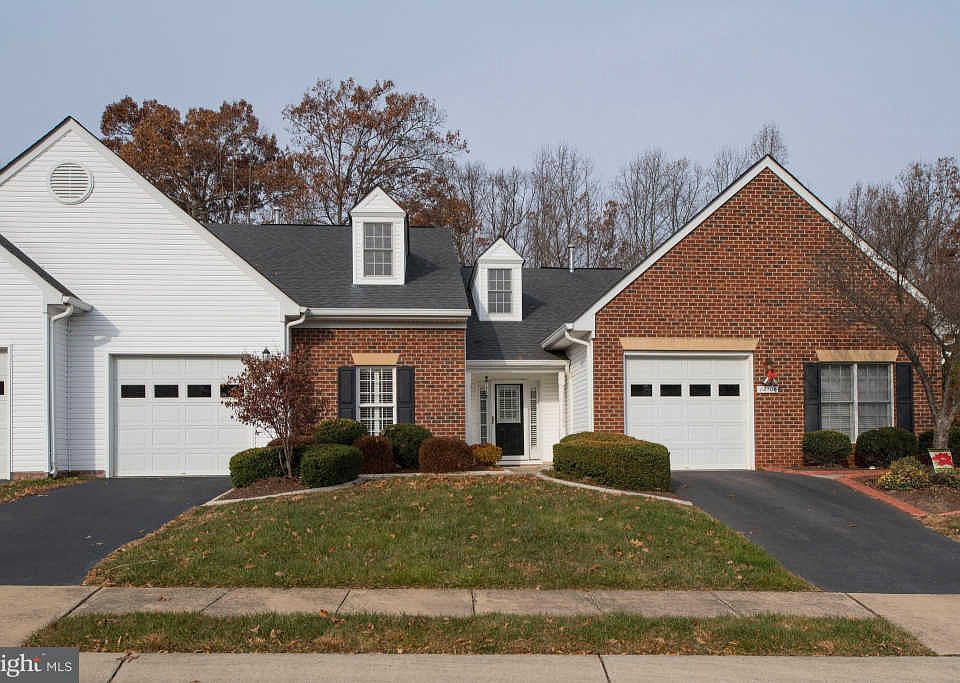 1st image of 12104 Meadow Branch Way