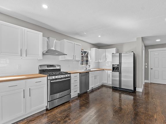 2nd image of 22198 E Avenue Hwy #12