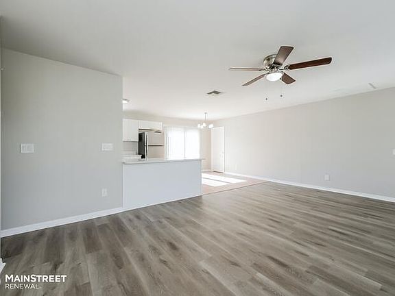 3rd image of 2212 NE 23rd Ave