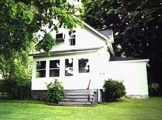 17 Grove St, Danbury, CT 06810