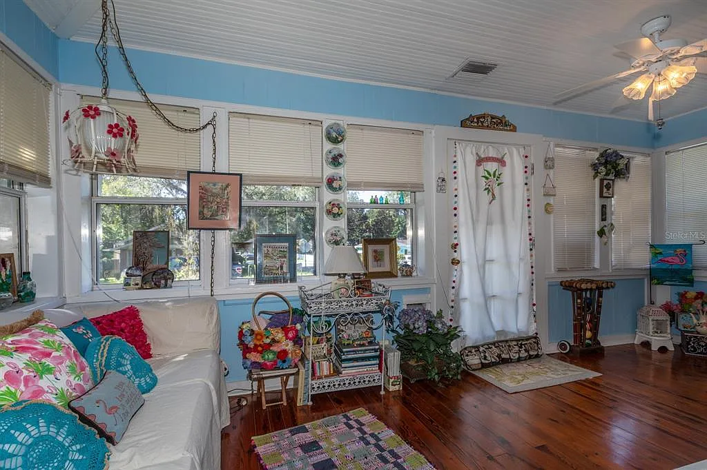 2 bed, 1.5 bath, 984 sqft, $2,800 — Photo 4