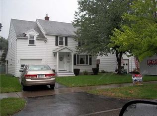 189 Burwell Rd, Rochester, NY 14617