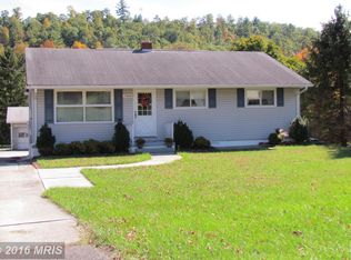 13424 Chatelaine Dr NE, Cumberland, MD 21502