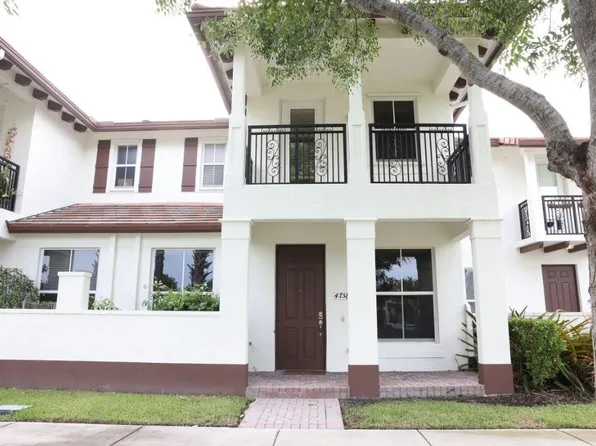 4758 Sierra Lane, Coconut Creek, FL 33073