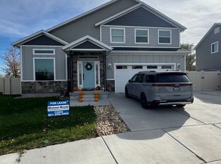 898 E 2100 S, Lehi, UT 84043