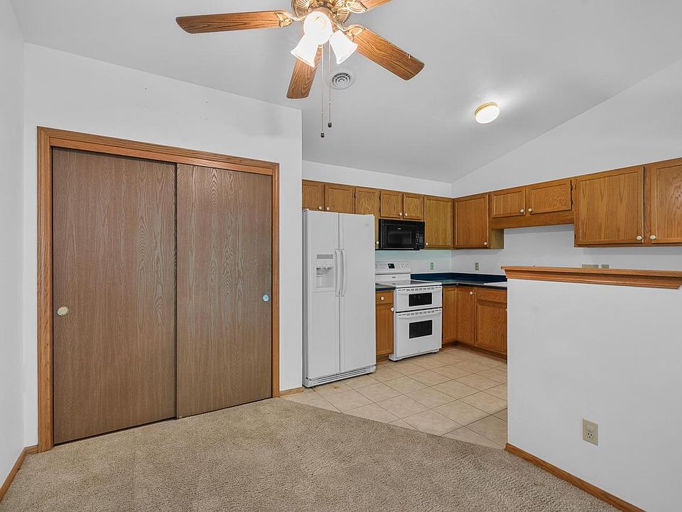 Creekside West 7 6205 S Creekside Dr Cudahy WI Zillow