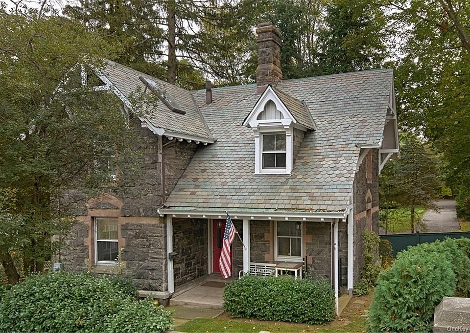 1st image of 478 Grace Church St