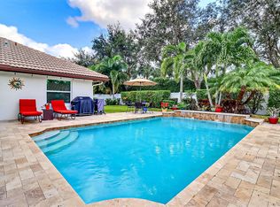 6604 Blue Bay Cir, Lake Worth, FL 33467
