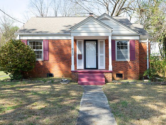 2nd image of 813 Brighton Rd