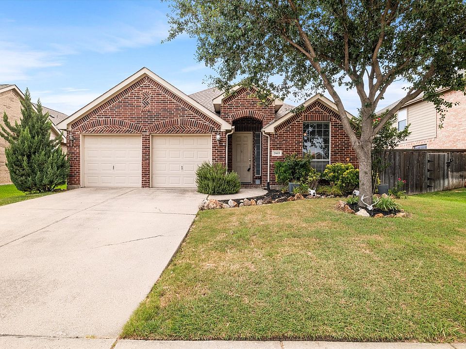 1st image of 2469 Deerwood Dr
