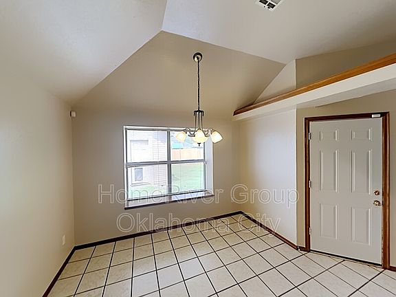5th image of 14209 Harli Ln