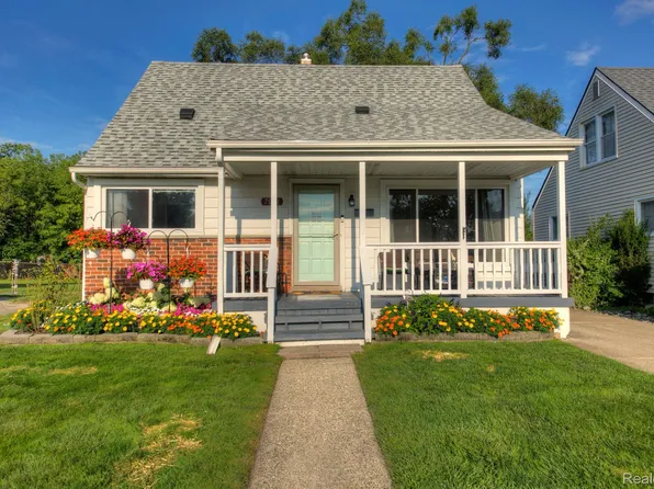 7021 Gilman St, Garden City, MI 48135