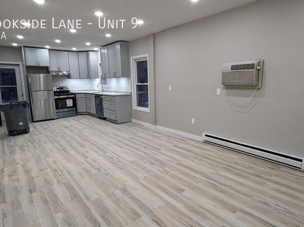 5 Brookside Ln Unit 9