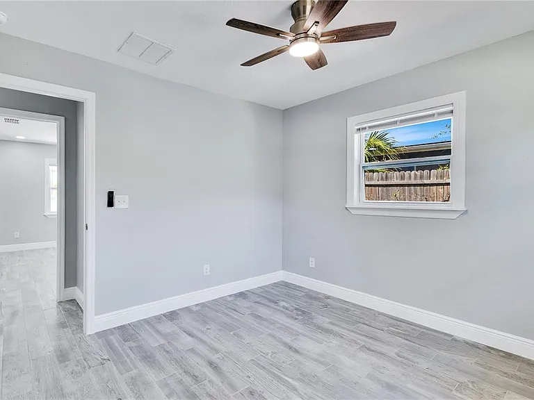 2419 Orange Center Blvd — Photo 22