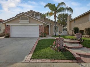 22222 Oxford Ln, Santa Clarita, CA 91350