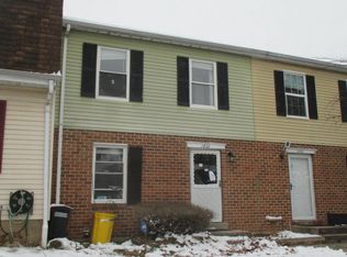 1832 Oriole Ct, Severn, MD 21144