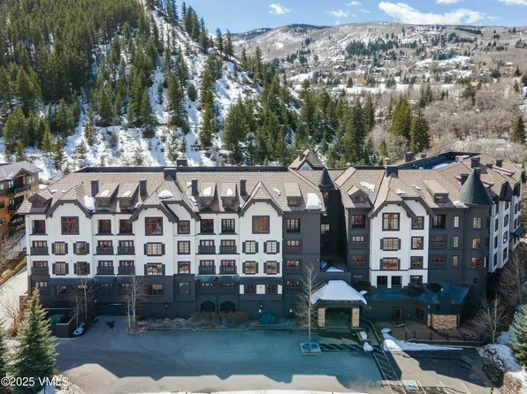 38390 Highway 6 APT 201, Avon, CO 81620