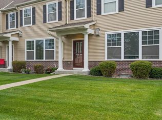 2676 133rd St W #102, Rosemount, MN 55068