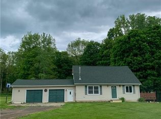 6056 Italy Valley Rd, Naples, NY 14512