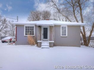 10412 8th Ave NW, Grand Rapids, MI 49534