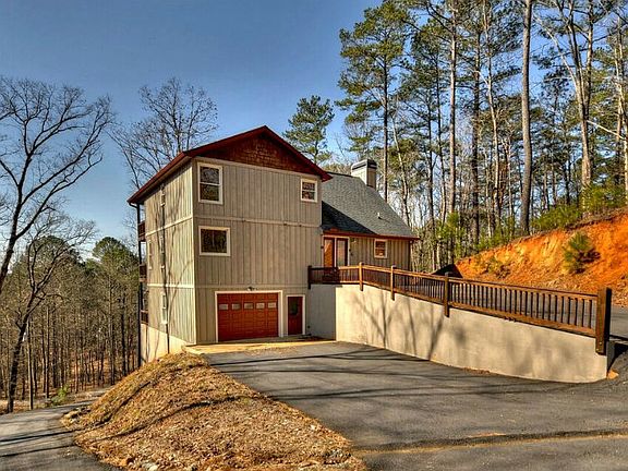 2nd image of 884 Monticello Dr