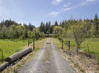 31192 Pittsburg Rd, Saint Helens, OR 97051