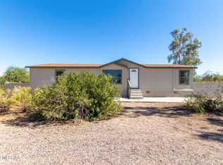 7670 N Desert Wolf Way, Tucson, AZ 85743